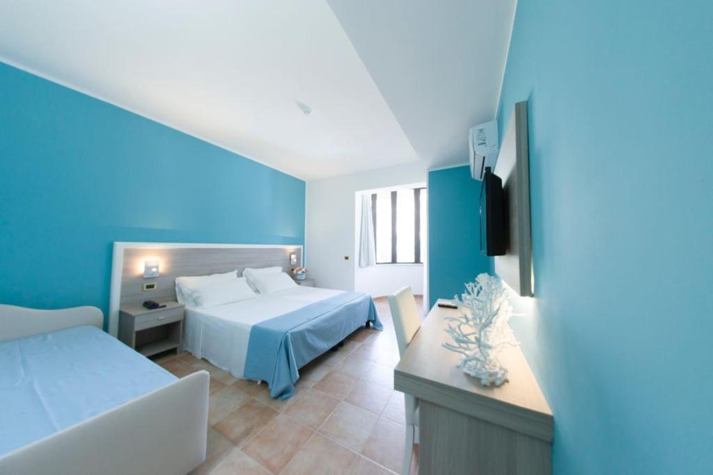 Costa Degli Dei Resort Капо-Ватикано Экстерьер фото