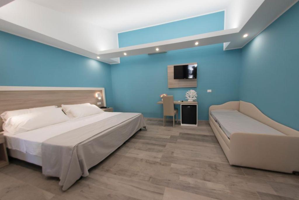 Costa Degli Dei Resort Капо-Ватикано Экстерьер фото